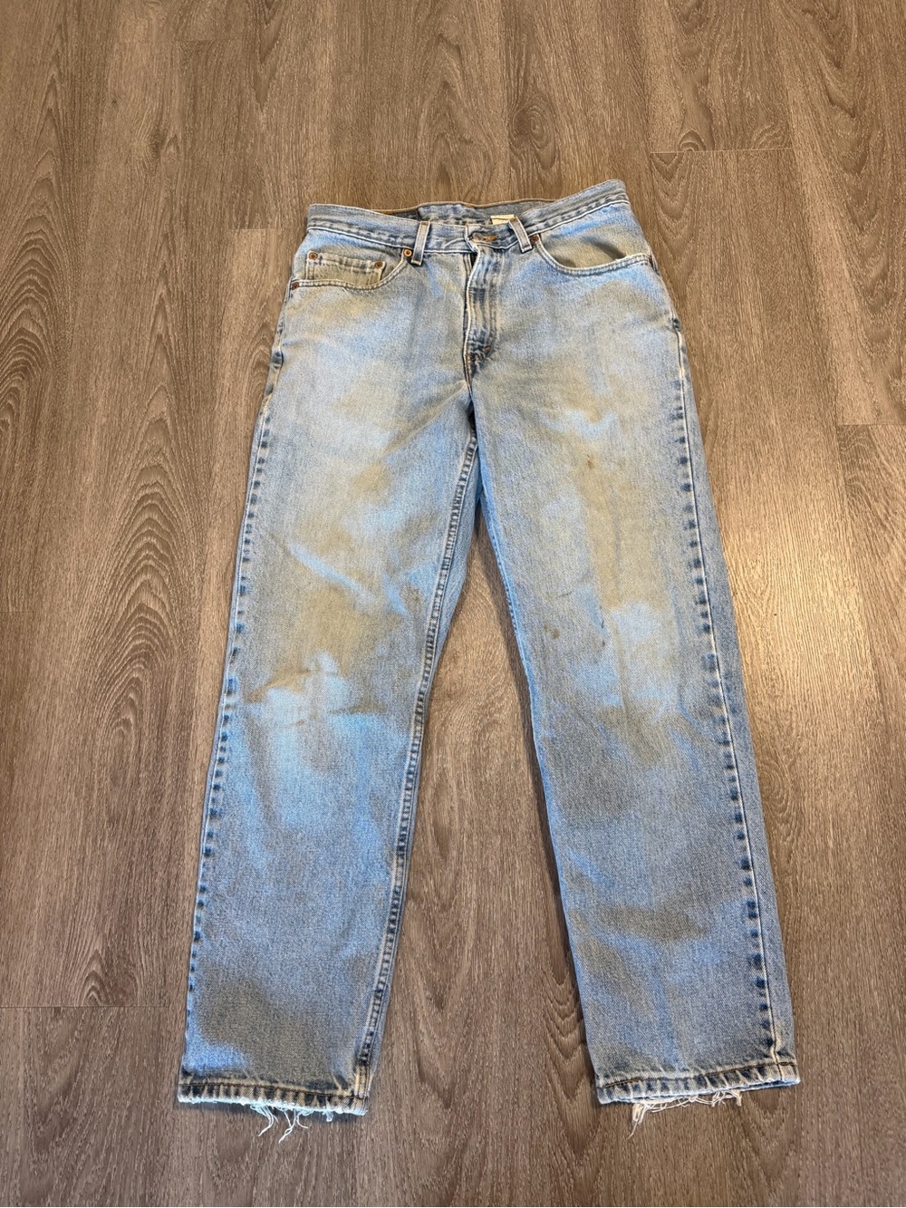 Vintage 1990s Levis 550 Relaxed Fit Light Wash Denim Jeans Made in USA 33x30
